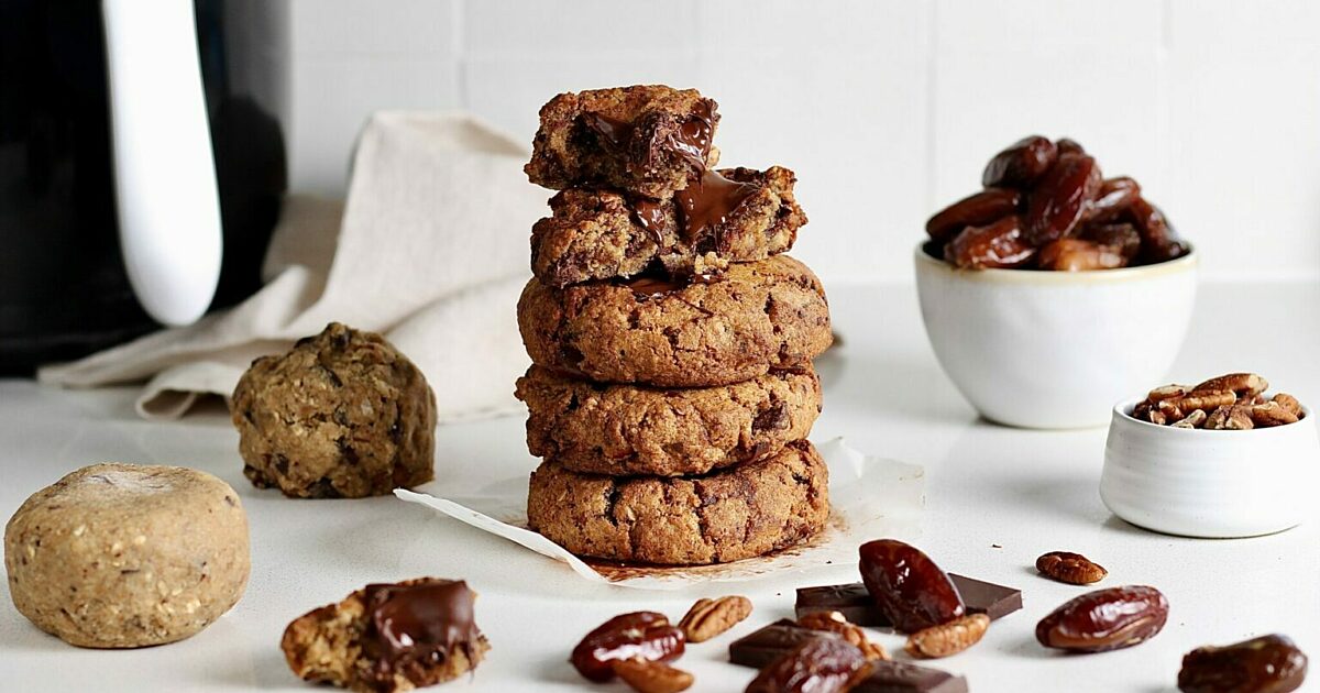 FabFlour | Single-serve air-fryer sticky toffee cookie recipe