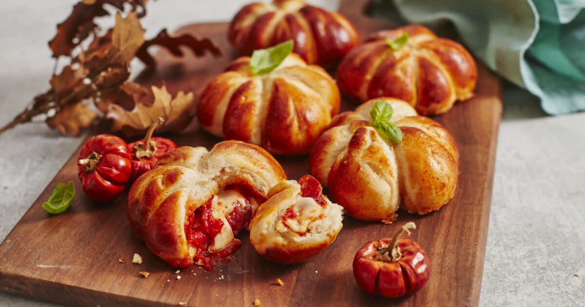 FabFlour | Pumpkin pizza balls recipe