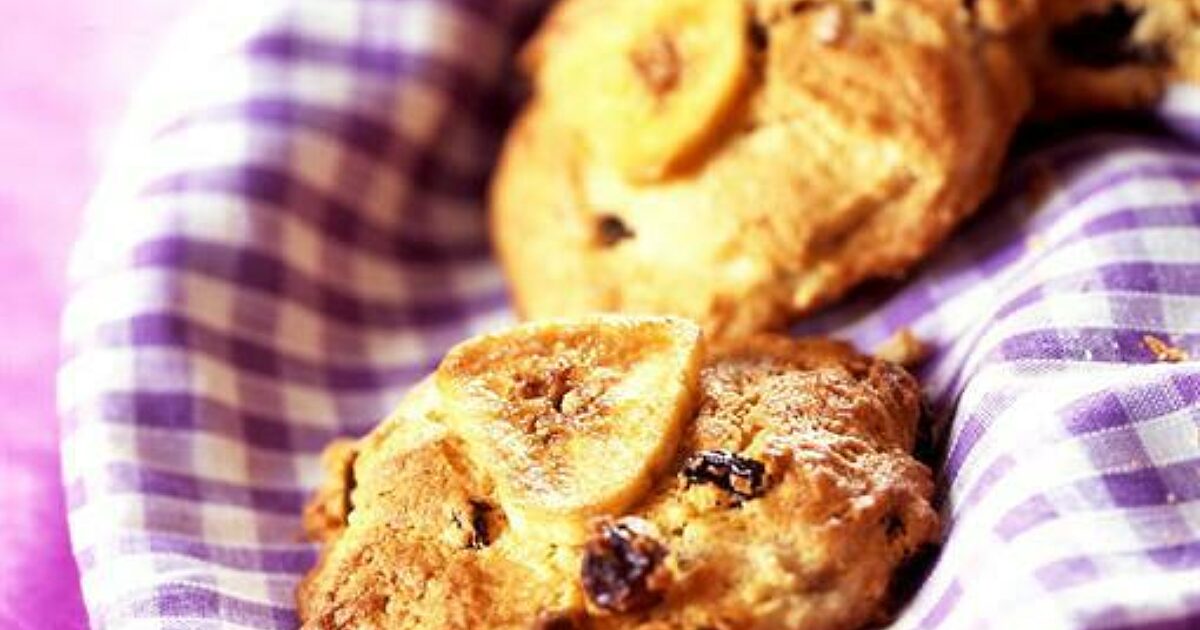 FabFlour | Raisin and banana cookies recipe