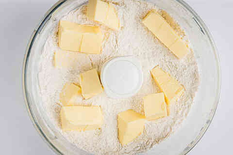 Fab Easter cake step1