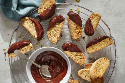 Nudge F Flour Biscotti2