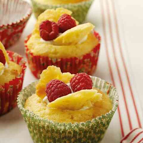 Baking mad 1 Fruity butterfly cakes web