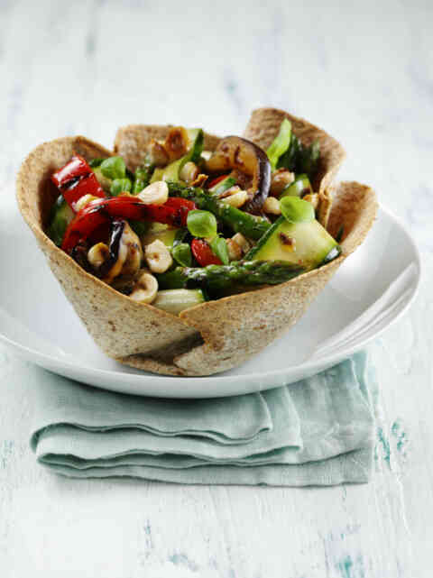 Ribbon salad bowl Fibre February
