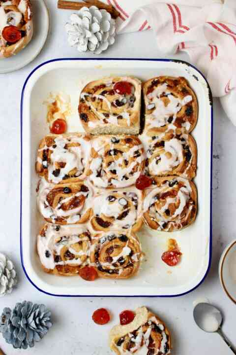Tear n Share Stollen Swirls 1