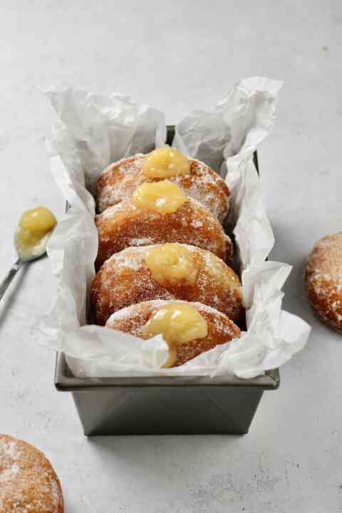 Lemon curd doughnuts 1